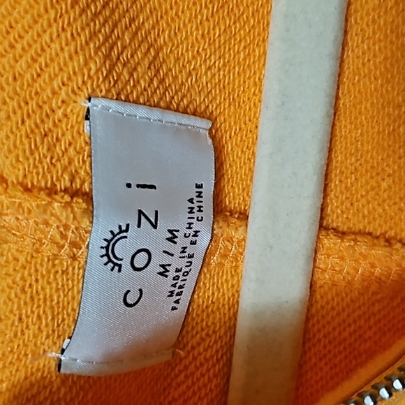 Zip hoodie peach color - Picture 2 of 3